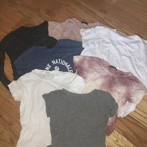 bundle of 7 brandy melville shirts offers welcome